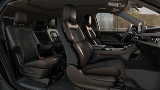 2026 Lincoln Lincoln Aviator Internal Image 1